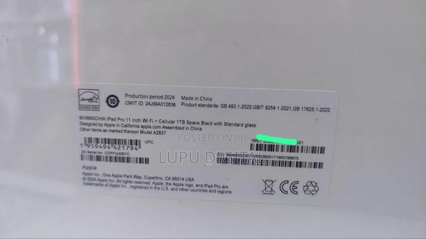 New Apple iPad Pro 1 TB Black - thumbnail 4