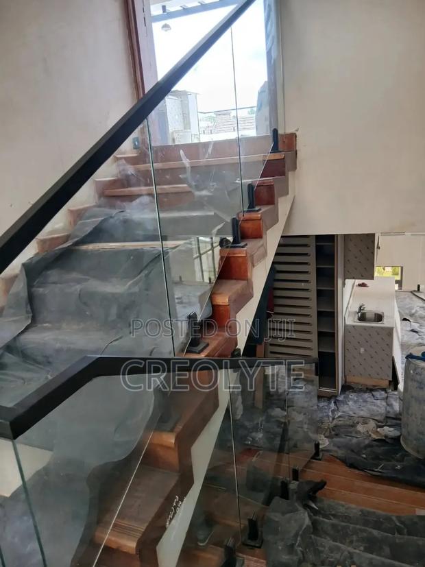 Modern Staircase Glass Railings  - thumbnail 2