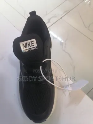 Nike Guide 10 Running Shoes