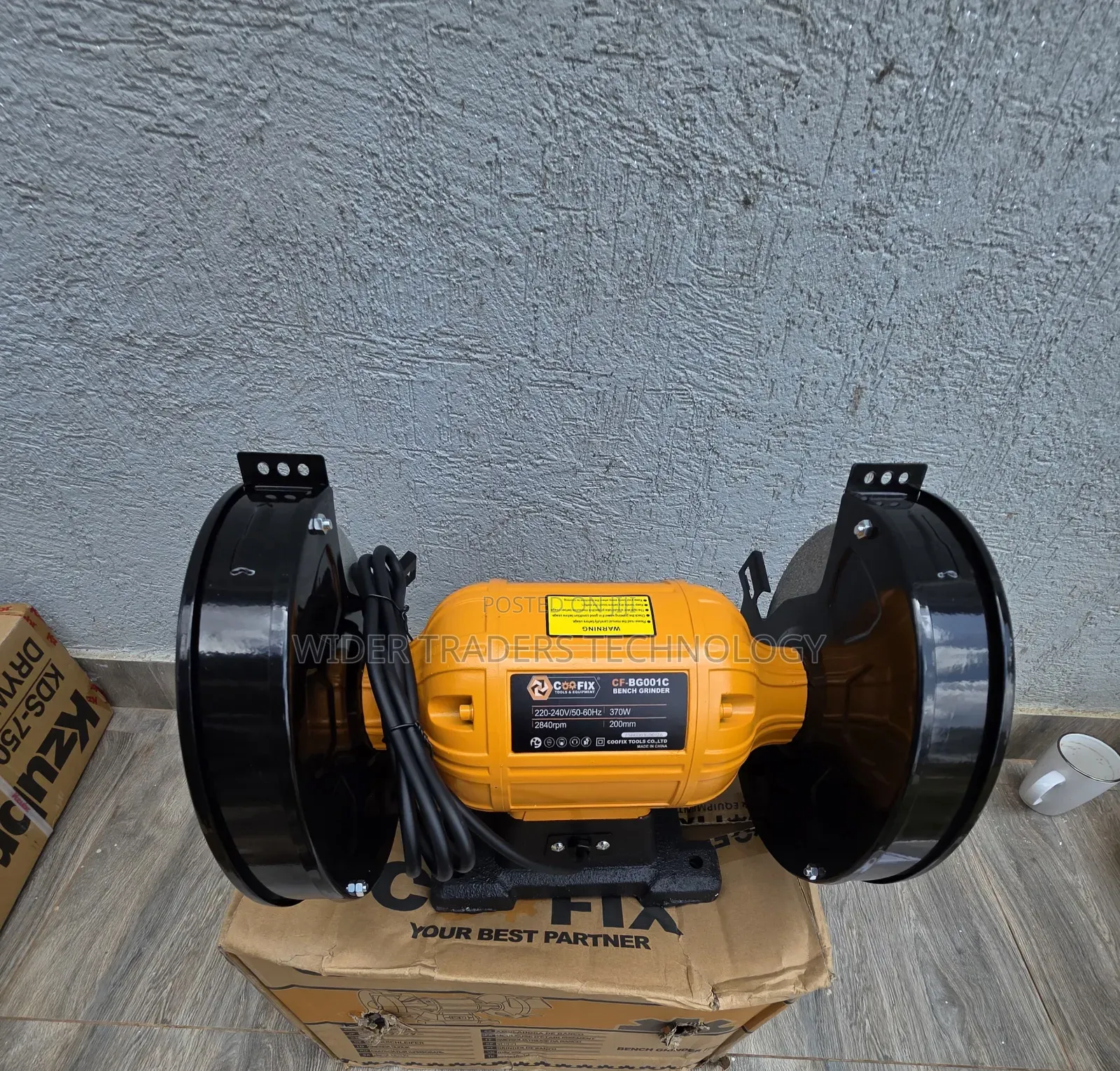 Coofix Bench Grinder 200mm