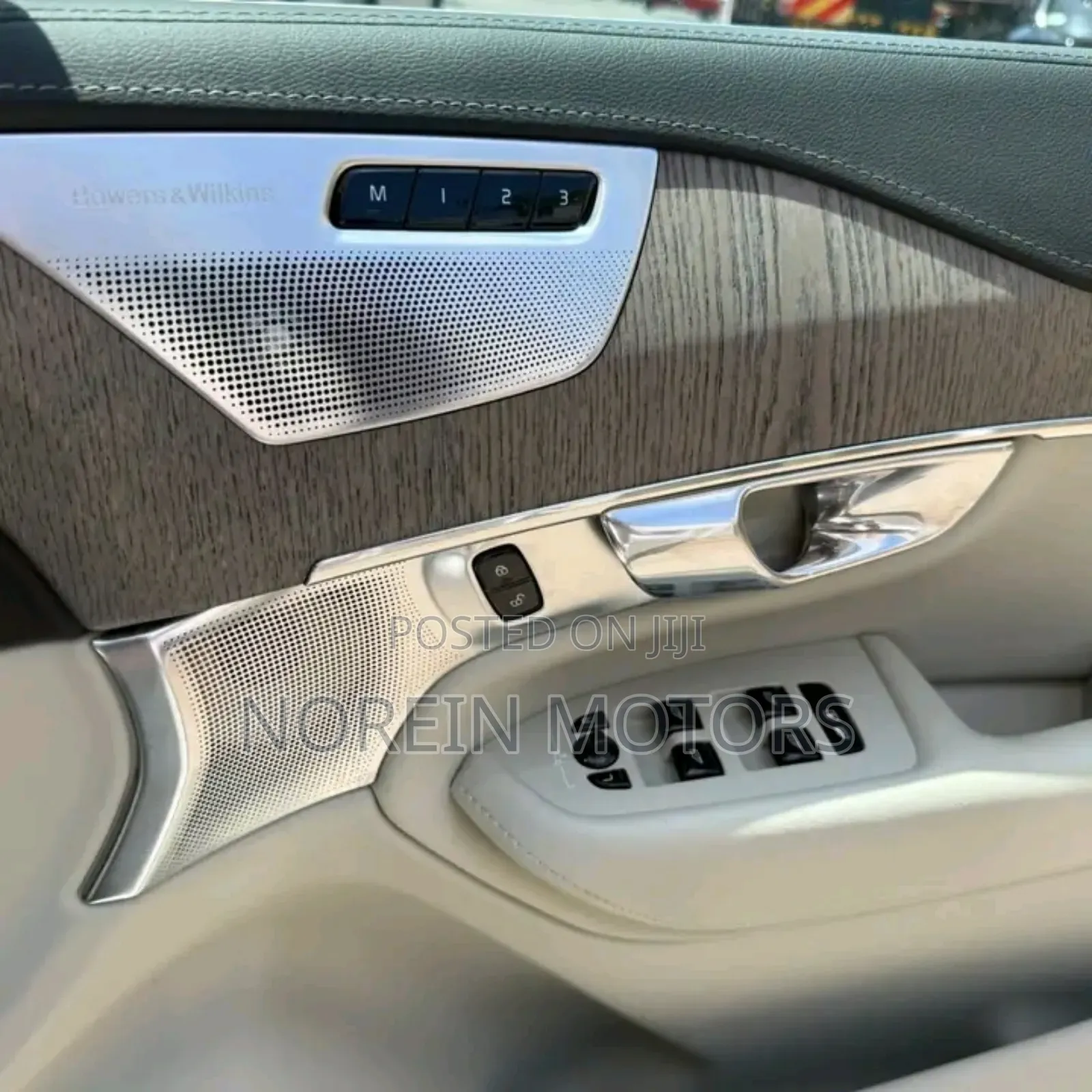 Volvo XC90 2020 Off white