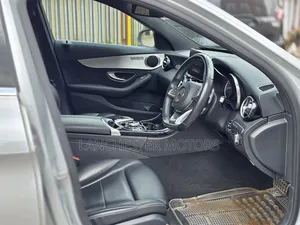 Mercedes-Benz C180 2018 Silver