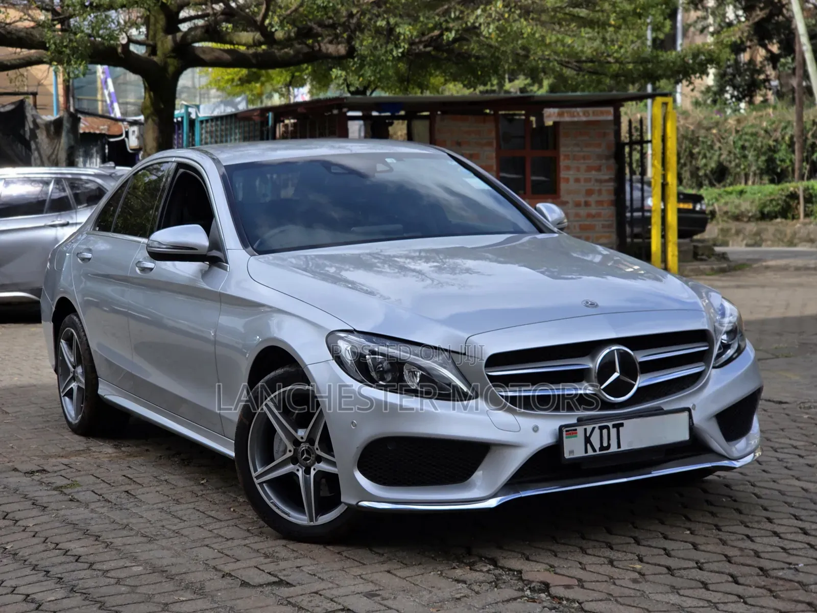 Mercedes-Benz C180 2018 Silver