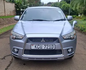 Mitsubishi RVR 2013 Silver