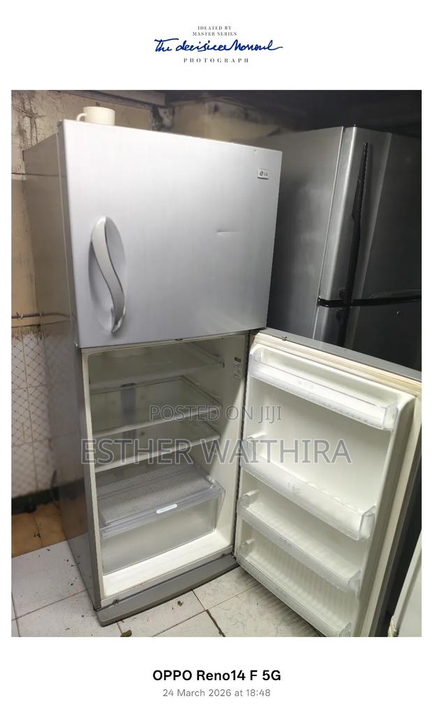 Very Clean Lg Double Doors Fridge - thumbnail 2