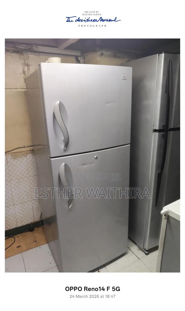 Very Clean Lg Double Doors Fridge - thumbnail 4