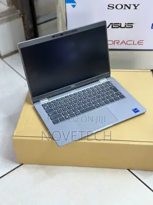 Laptop Dell Latitude 5320 32GB Intel Core i7 SSD 512GB