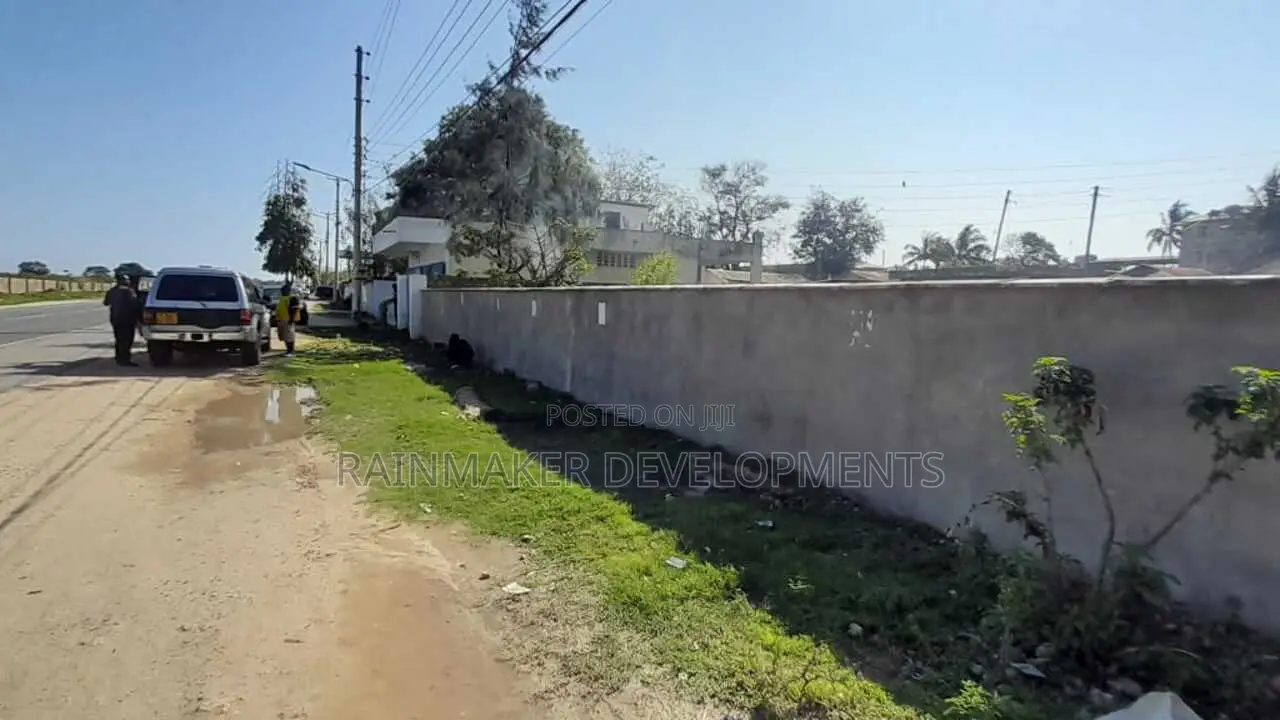 60 by 90 Highway Commercial Plot in Shanzu