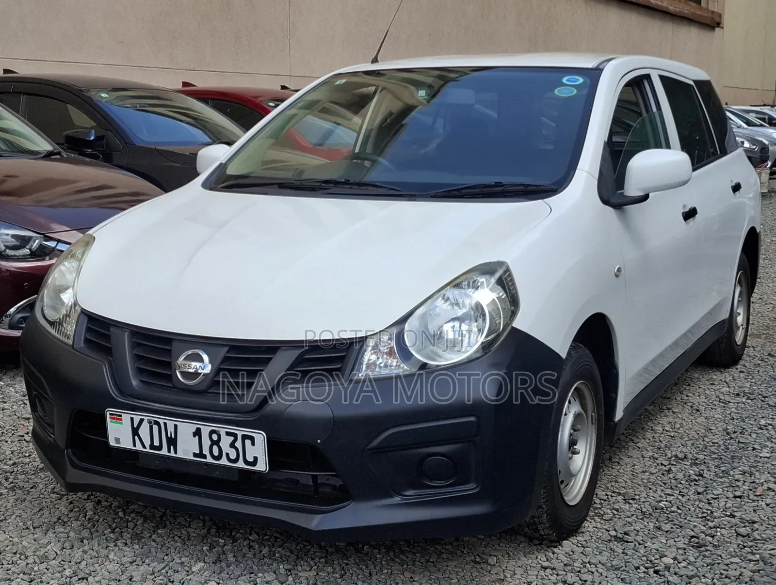 Nissan Advan 2018 White