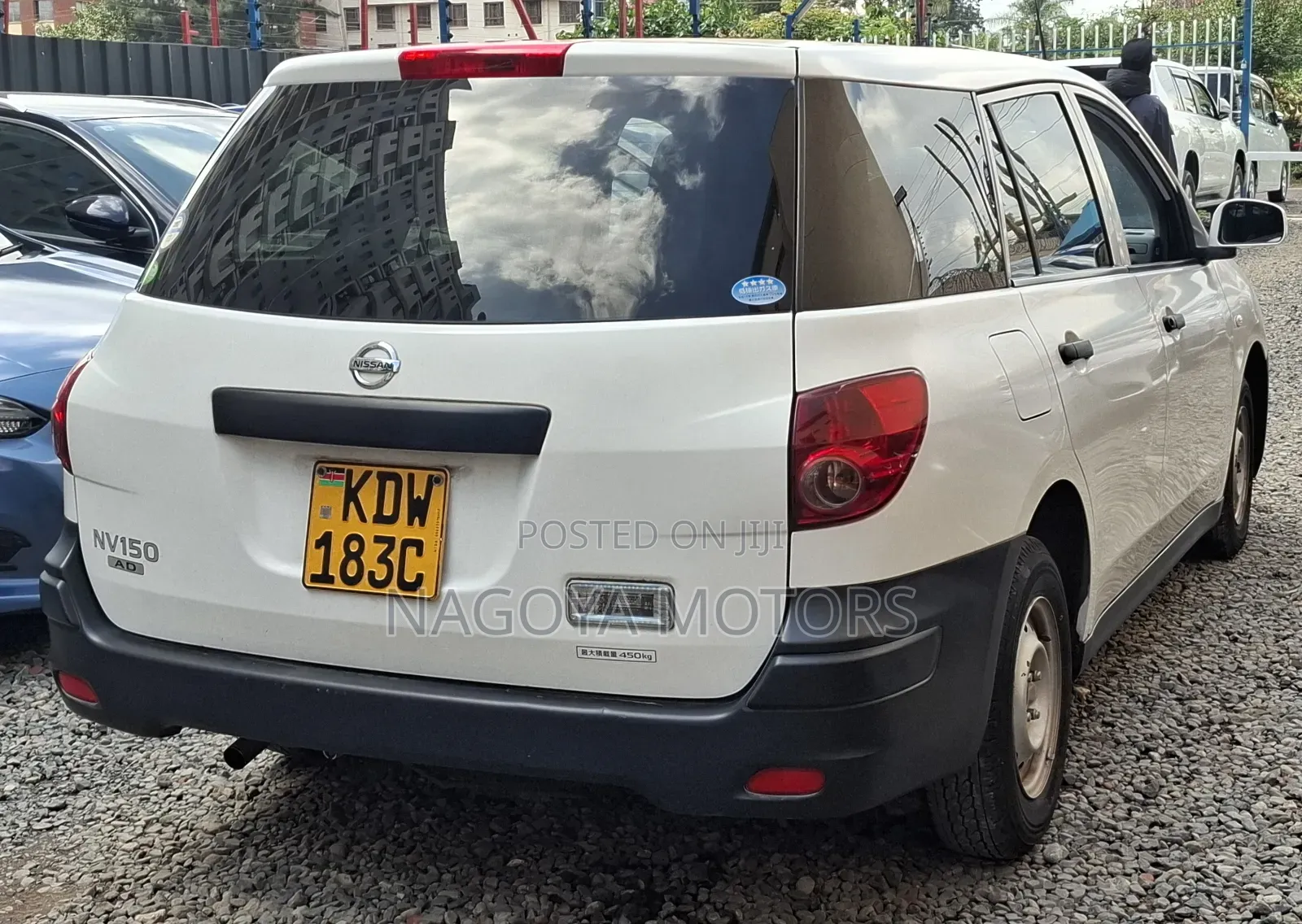 Nissan Advan 2018 White