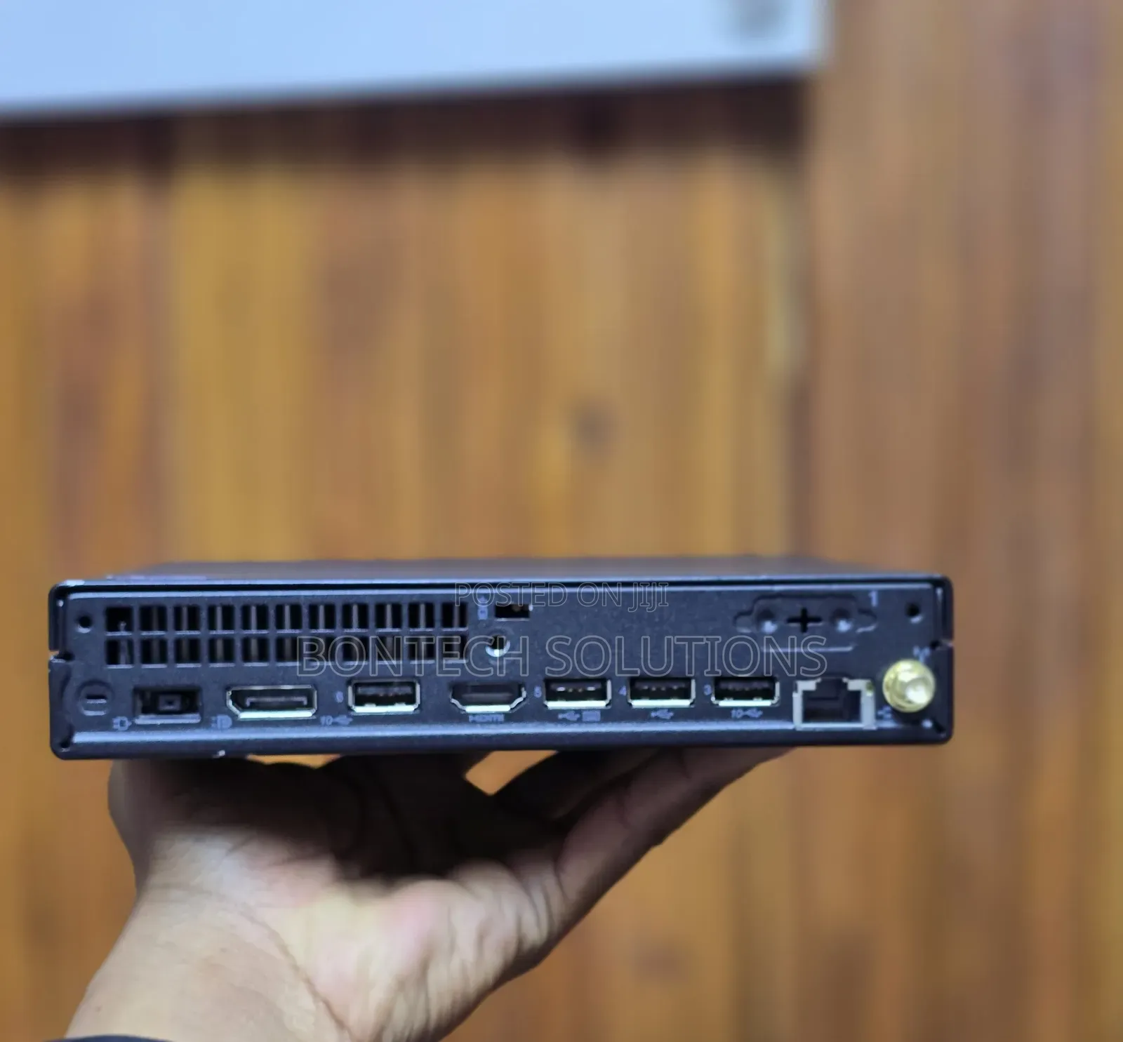 Lenovo ThinkCentre Neo 50T 16GB Intel Core i5 SSD 512GB