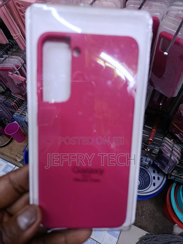 Wahi Samsung Galaxy S21 Liquid Silicone Case With Fiber Lining -Pink