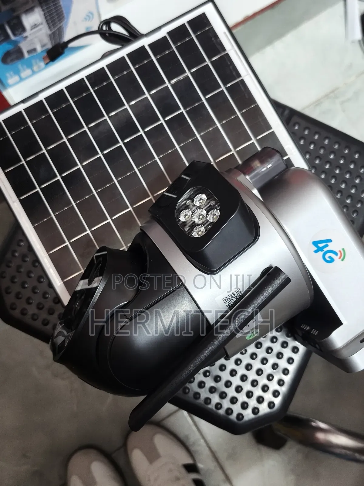 Outdoor Waterproof Dustproof Solar Camera Dual Lens Plus10x Zoom Power