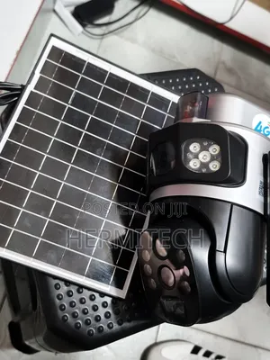 Outdoor Waterproof Dustproof Solar Camera Dual Lens Plus10x Zoom Power