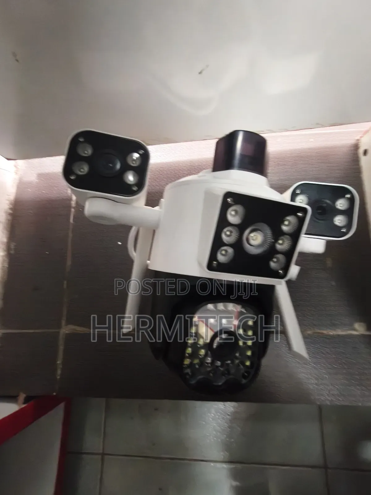 Wireless Dual Lens 4g Electric Indooroutdoor Use Siren Notification