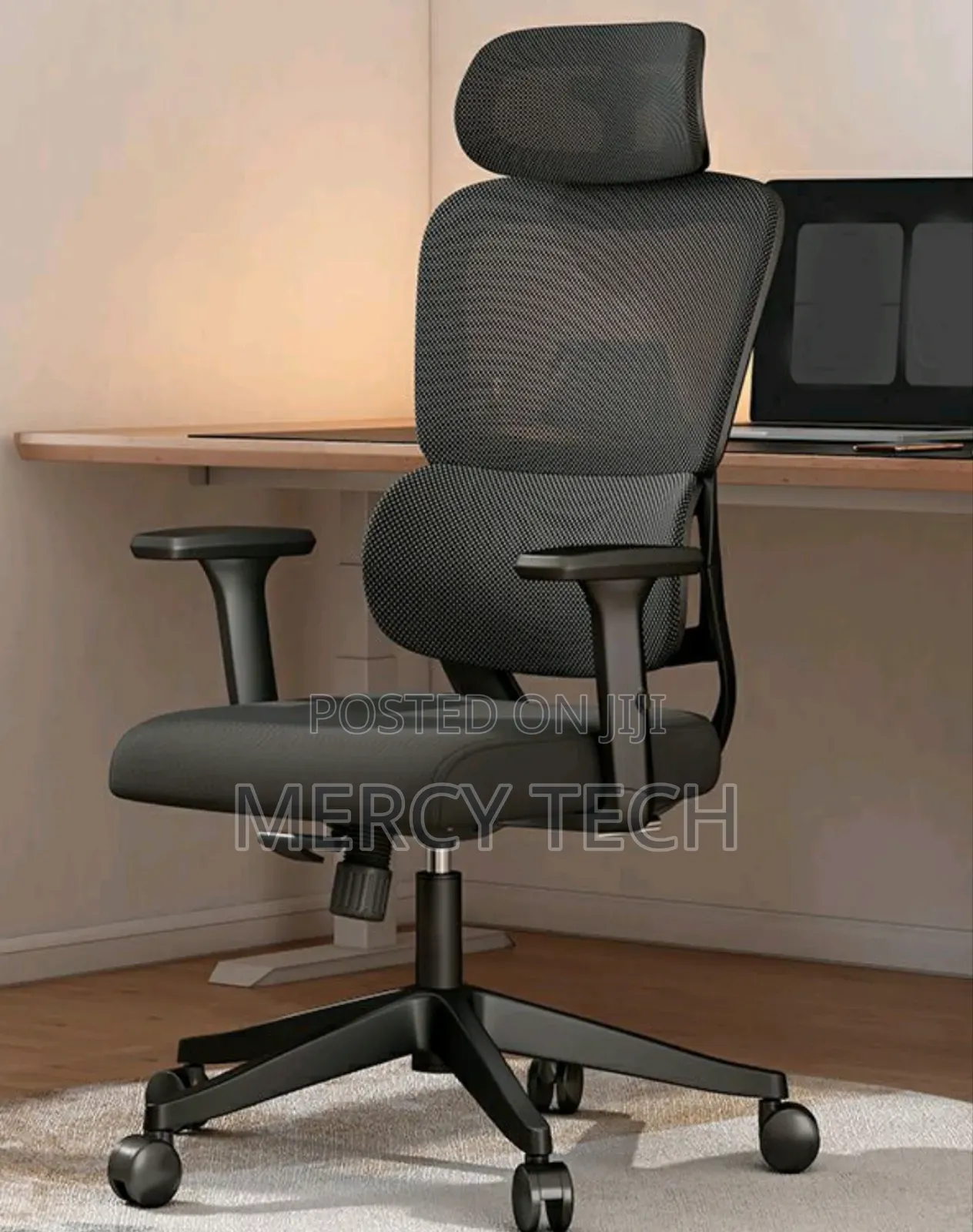 Orthopedic High-Back Mesh Managerial Chair, Foc 044