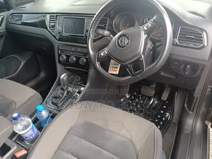 Volkswagen Golf 2018 Gray