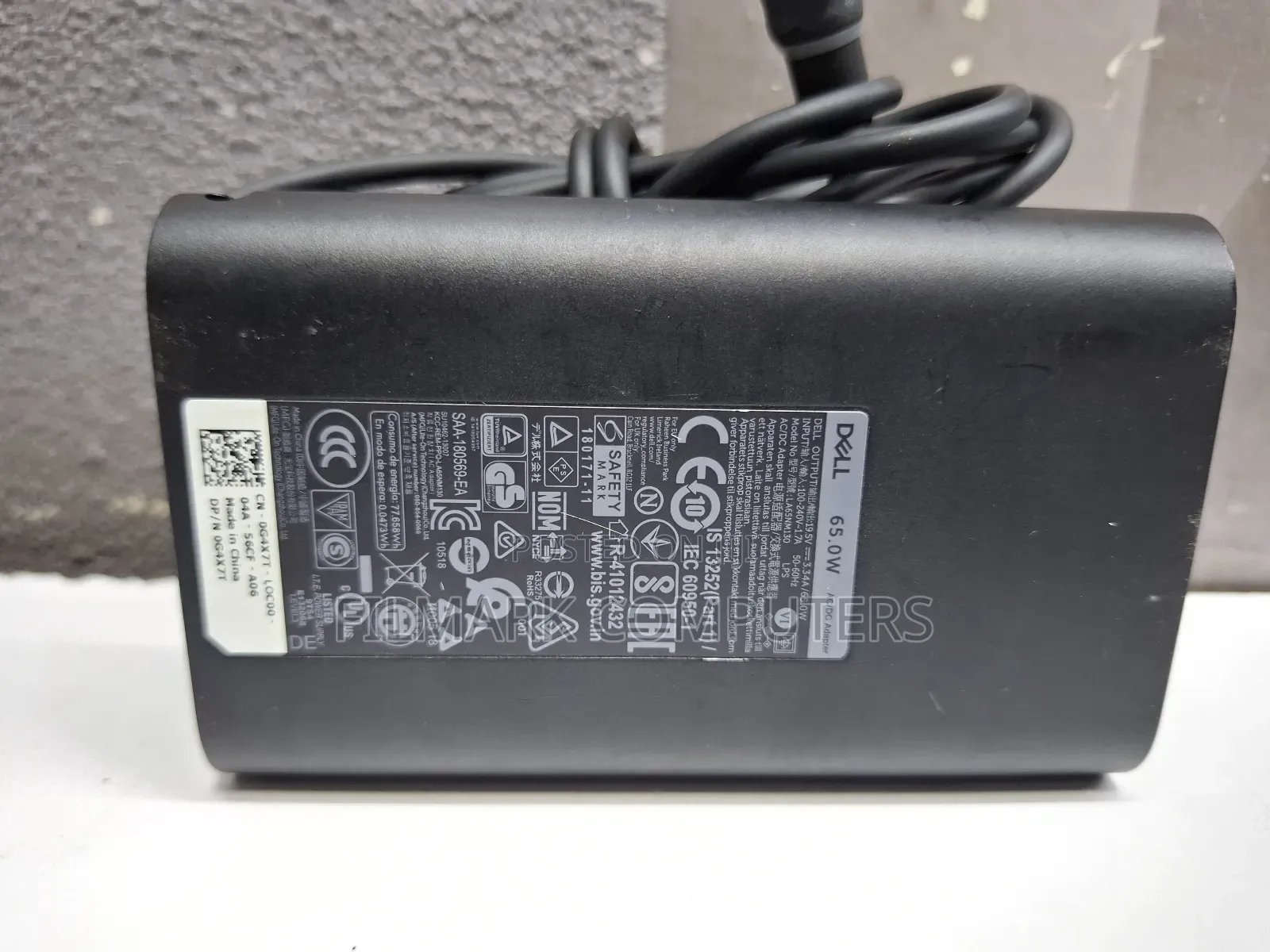 Ex Uk Original Dell 65.0w 19.5v 3.34a Big Pin Charger (Oval Shape)