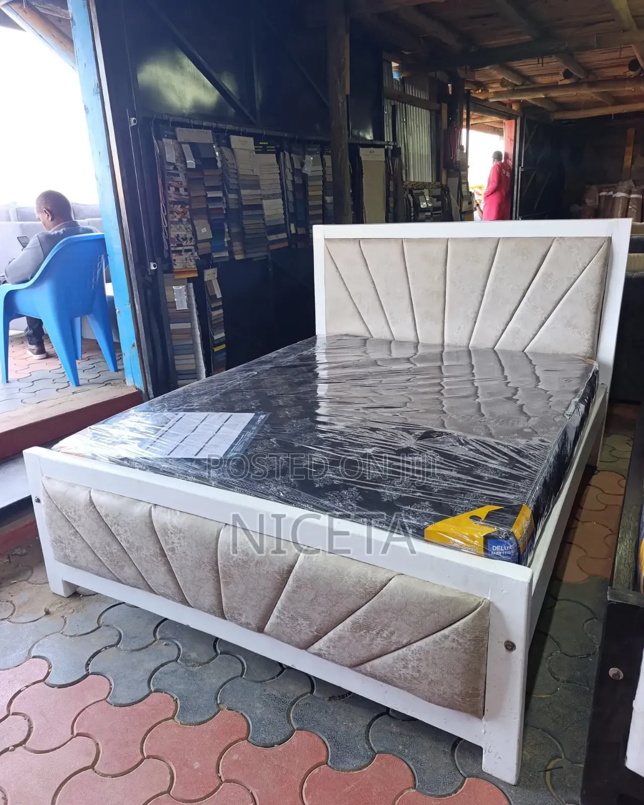 Mocket Bed 5by6 Perfect Clean Bed