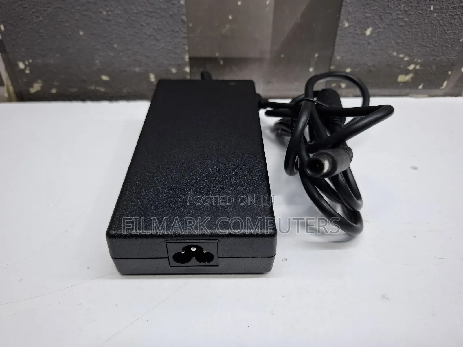 Ex Uk Original Dell 180w 19.5v 9.23a 7.4 X 5.0 Slim Design Ac Adapter