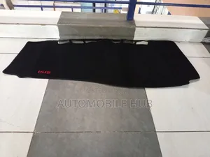 Toyota Isis 2004–2007 Dashboard Cover