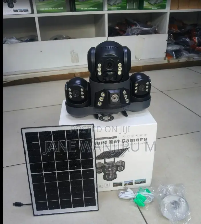 Easy Wireless Installation Outdoor Wifi Solar Triple Lens CCTV Camera