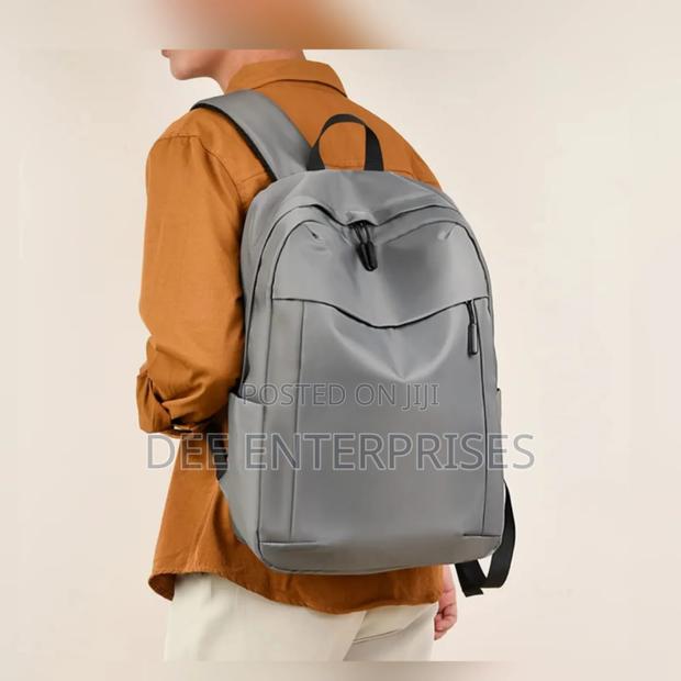 Size: 44*15*30cm High Quality Backpack