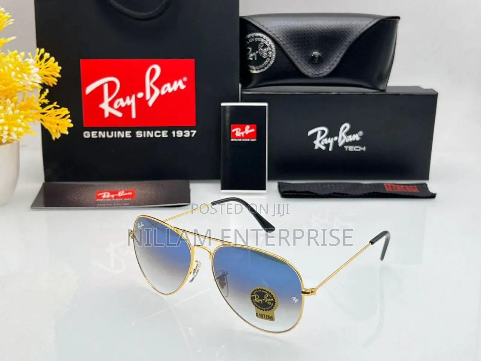 Rayban
Uv Protects Sunglasses