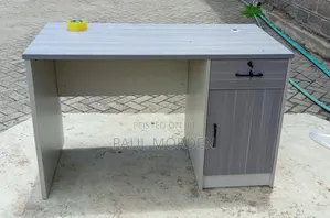 Office Furniture : Durable Office Desk 1.2mtr