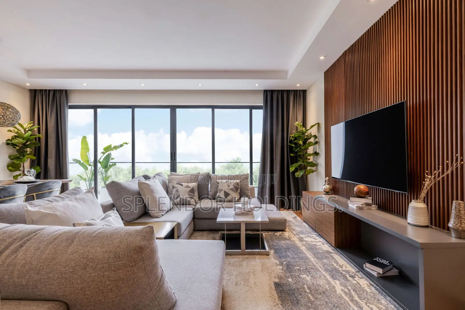 3bdrm Apartment in Riverside Drive for sale