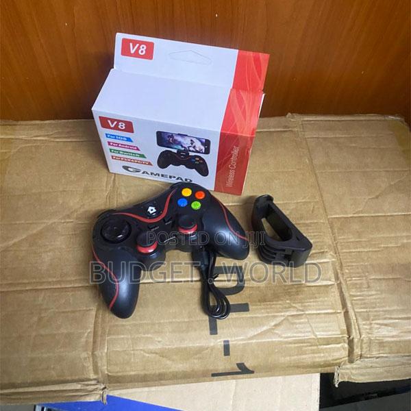 . V8 Bluetooth Controller – Precision Control for Mobile Gaming - main view