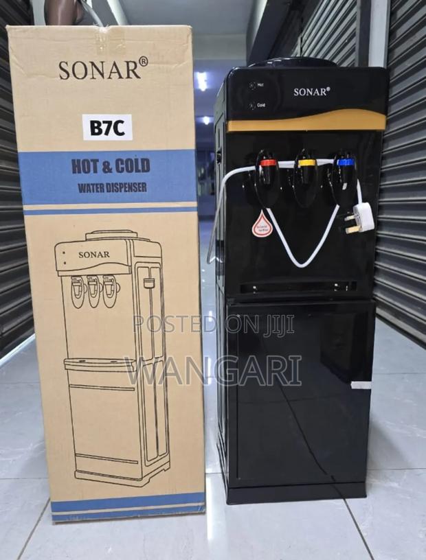 Water Dispenser Black - main view