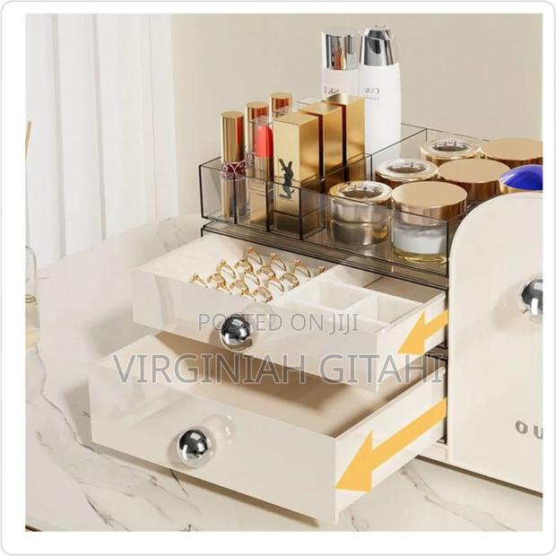 *Large Capacity Make-Up Organizer - thumbnail 2