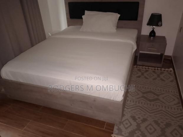 Furnished 1bdrm Apartment in Valley Arcade for rent - thumbnail 5