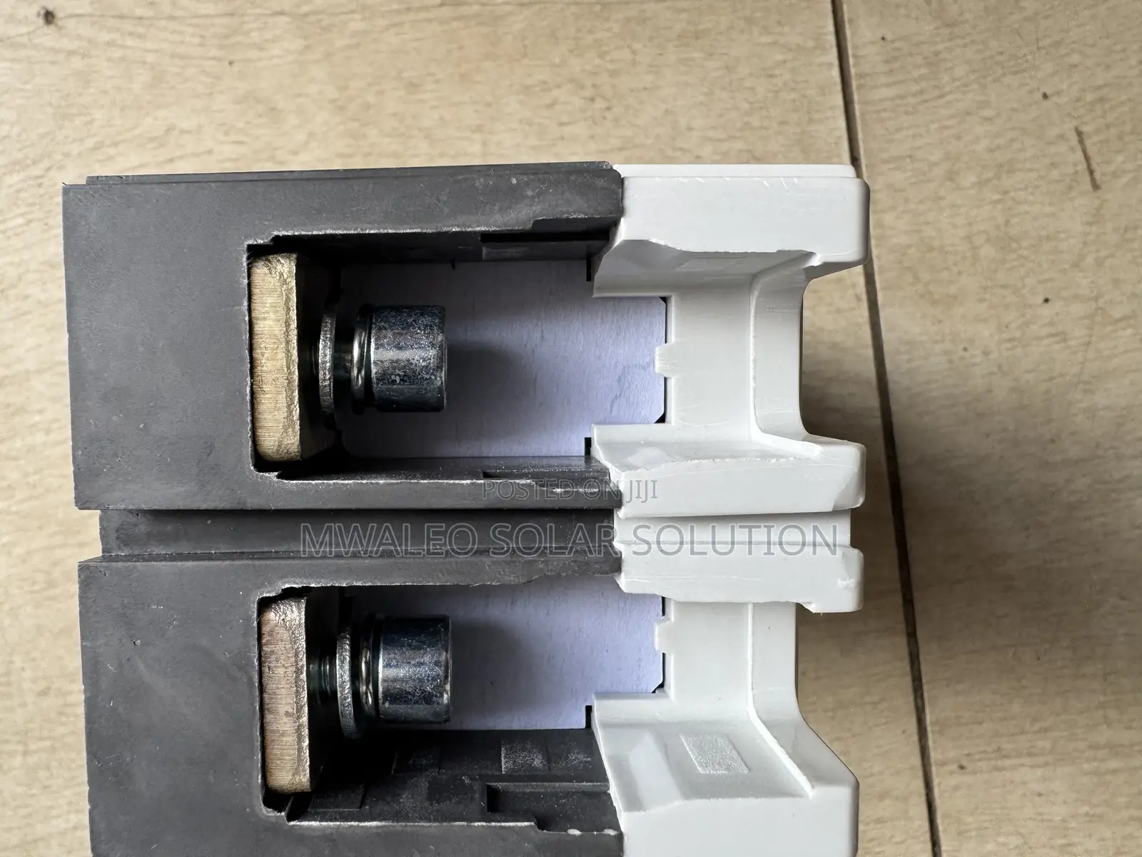 Dc McCb 160a