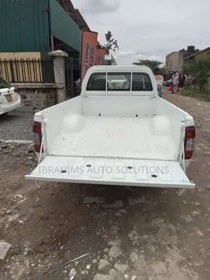 Pick Up Floor Lining Services