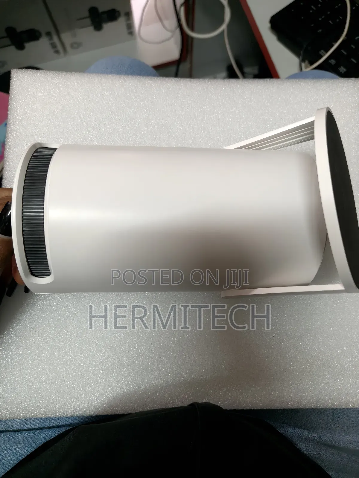1800 Projector Hy 300 1080p Support