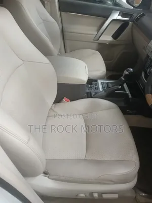 Toyota Land Cruiser Prado 2019 White
