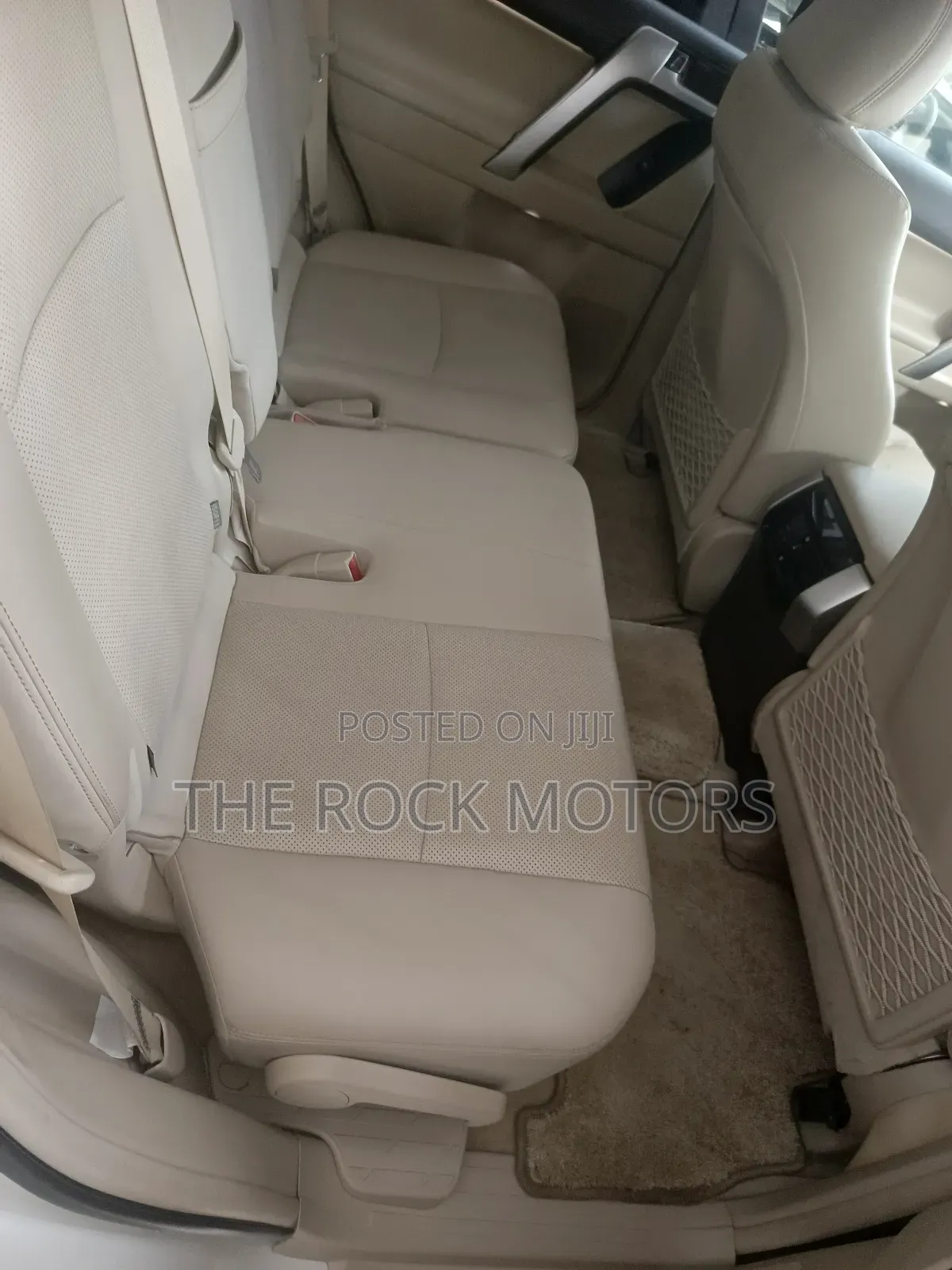 Toyota Land Cruiser Prado 2019 White