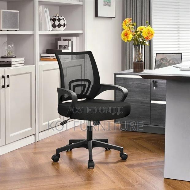 Office Chairs; Strong Motion Clerical Mesh Breathable Office Seat