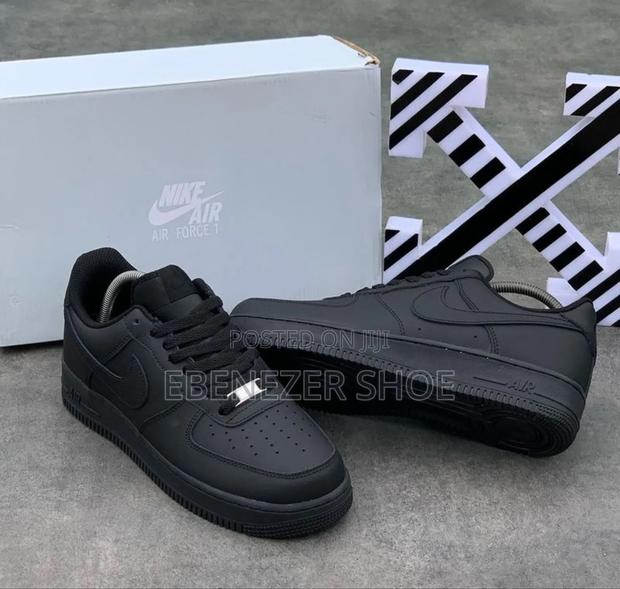 Airforce Black - thumbnail 2