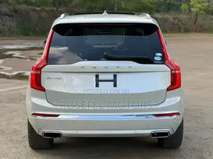 Volvo XC90 T6 Inscription 7 Passenger AWD 2020 White