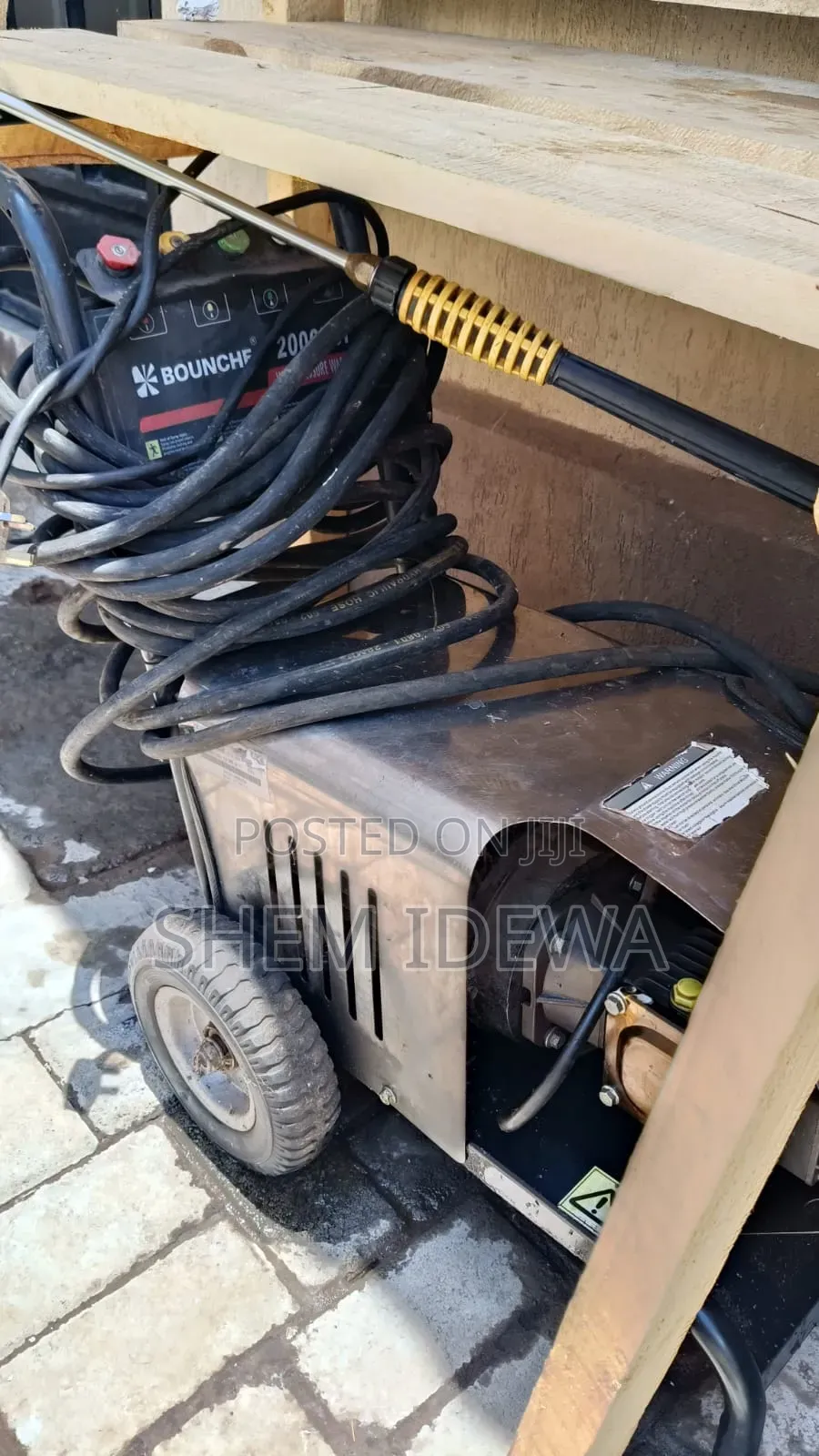 Pressure Washer