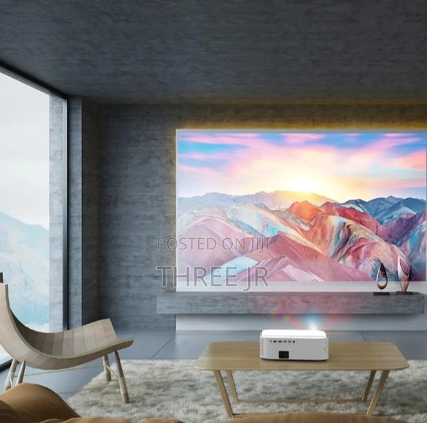 Gives Very High Clarity Images on This Projection Screen - thumbnail 2