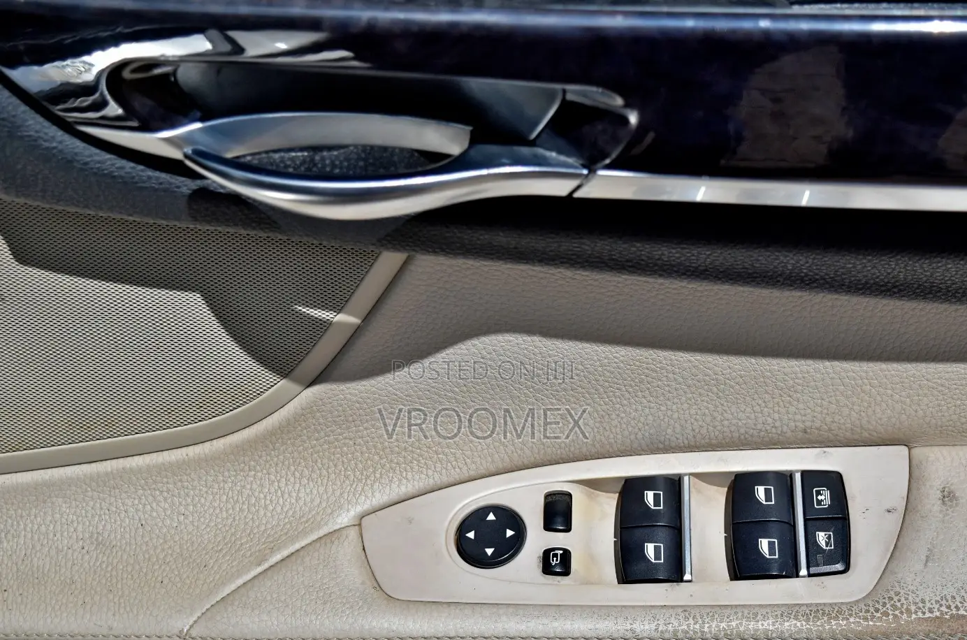 BMW 740 2011 Gray