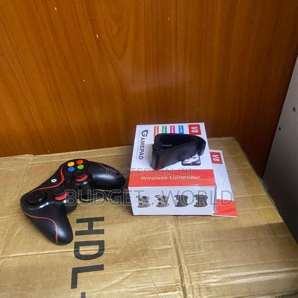 V8 Bluetooth Controller – Advanced Gaming Experience