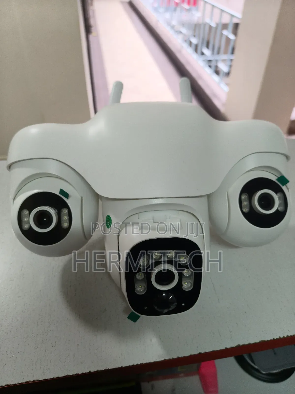 Triple Lens 3 PTZ Solar Powered PTZ Cameras