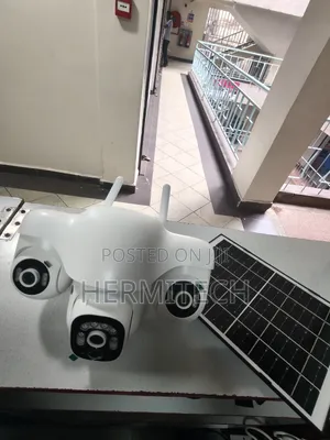Triple Lens 3 PTZ Solar Powered PTZ Cameras