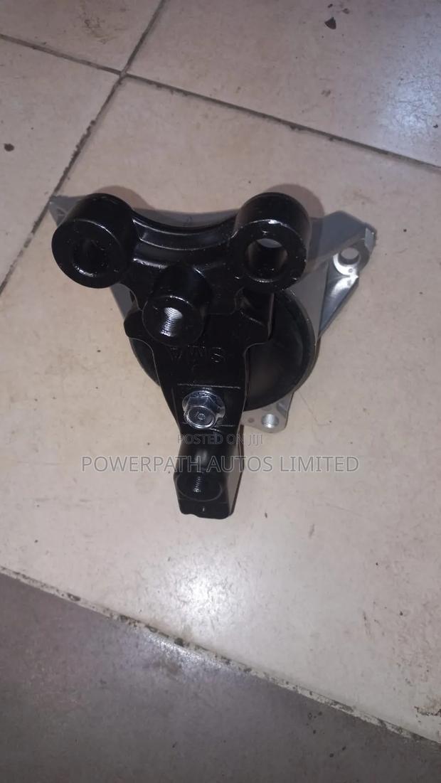 Engine Mounting Honda Stream - main view