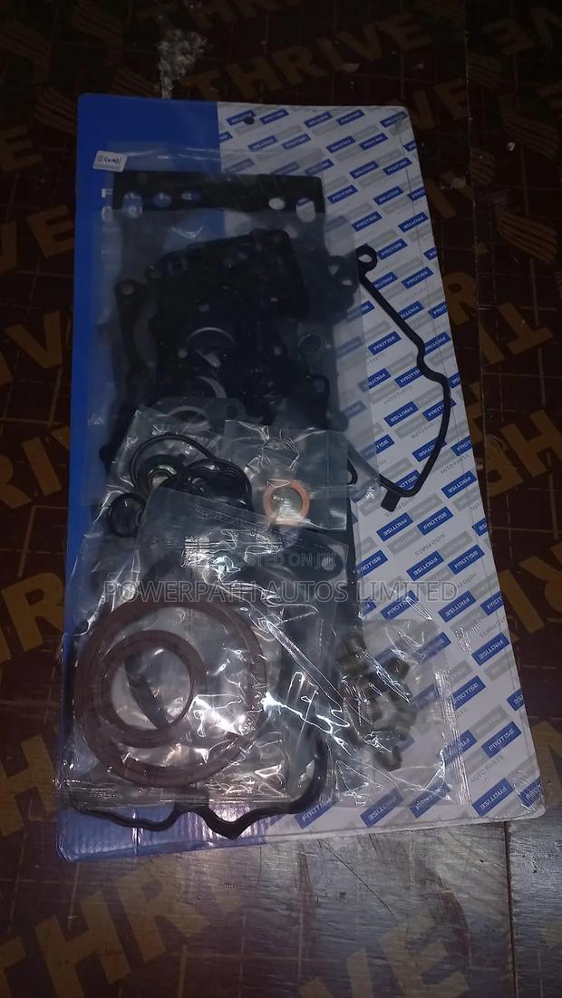 Overhaul Gasket Kit Hilux Revo 1gd